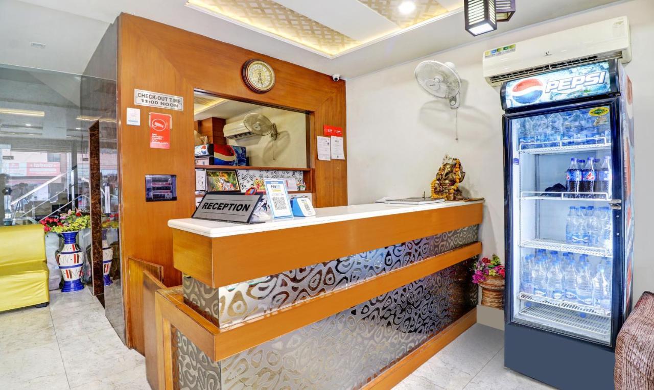 Itsy Hotels Anjali Mahal 500, Mtrs From Mathura Railway Station المظهر الخارجي الصورة